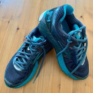 Brooks Ariel